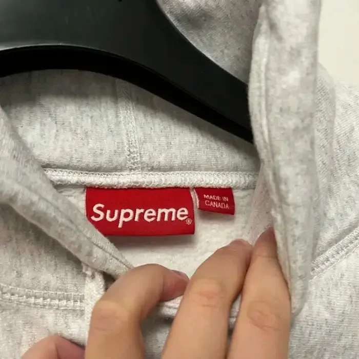 Where are Supreme hoodies made