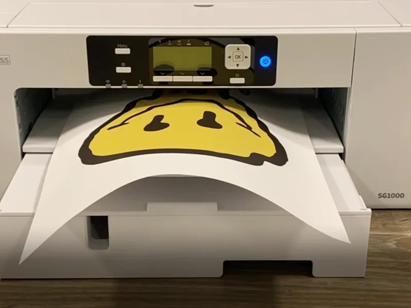 Sublimation print running edge to edge on the fabric