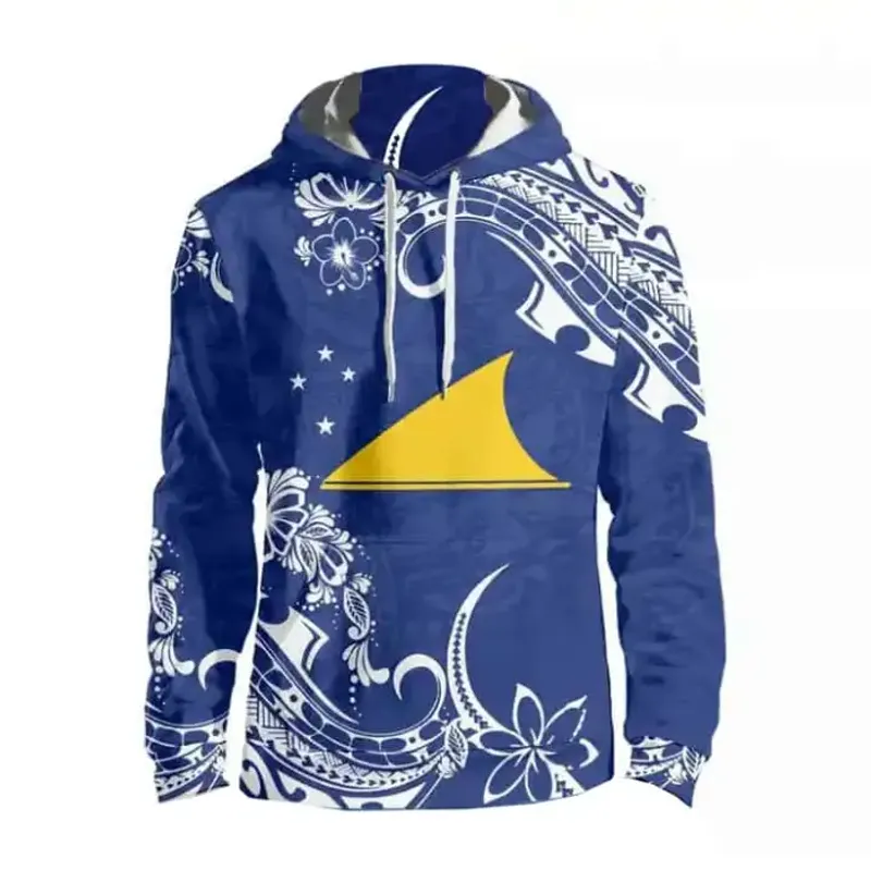 Pullover hoodie with a classic crew neck and front kangaroo pocket